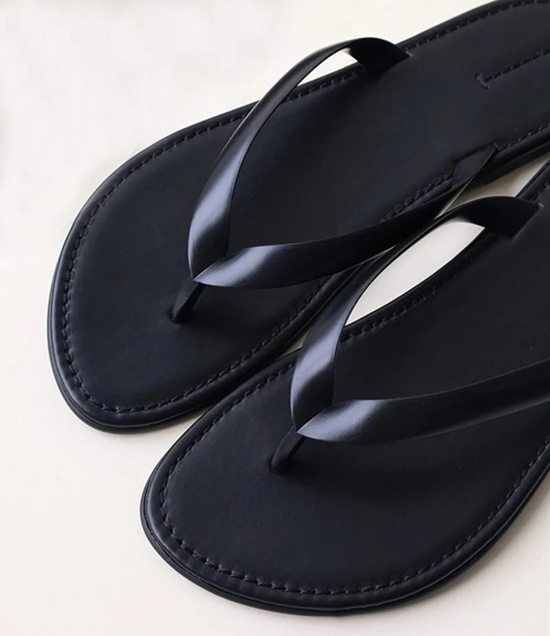 Flip Flops Women Summer Slippers Minimalist Fashion Contrasting Colors Beach Slippers Flat Shoes Girls