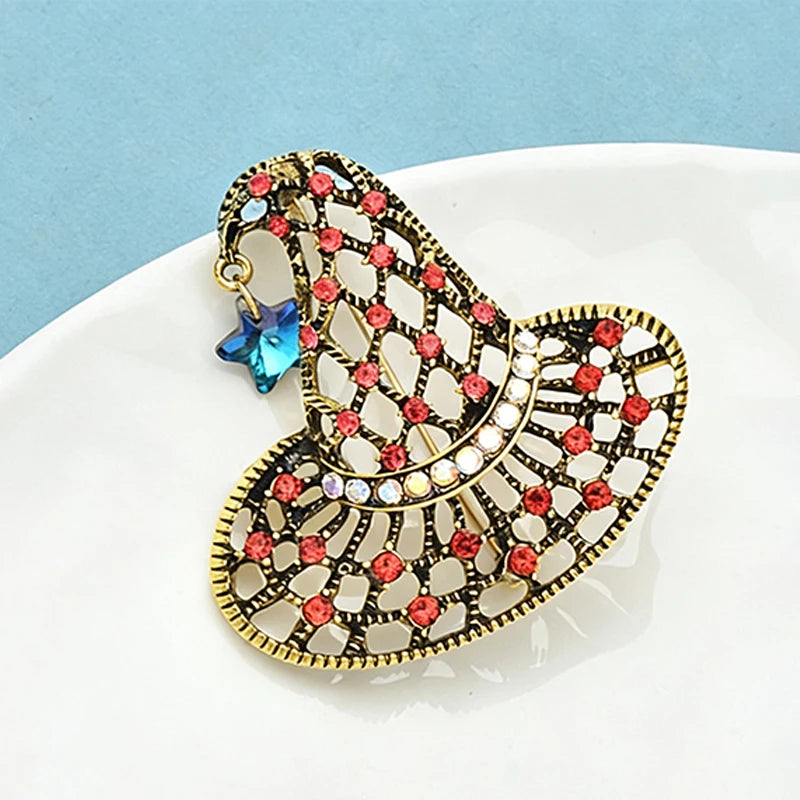 Wuli&baby Vintage Witch Hat Brooches For Women Unisex 2-color Metal Rhinestone Cut-out Star Hat Halloween Brooch Pins