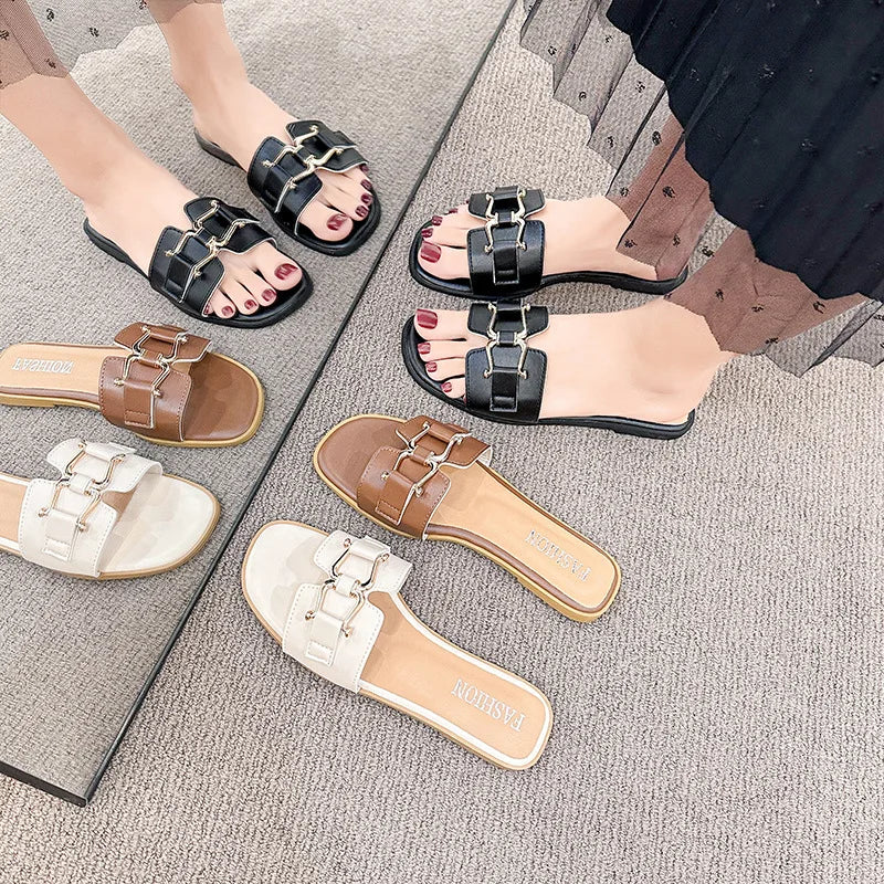 2024European and American Style Summer Fashion Out Flip-flops Flat Leisure Horse with Buckle Temperament One Line Slippers Woman