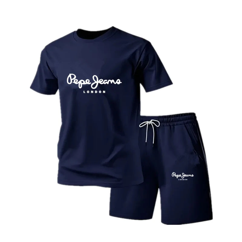 New summer fitness sportswear for men, short-sleeved T-shirt and shorts two-piece set, breathable and quick-drying casual wear.