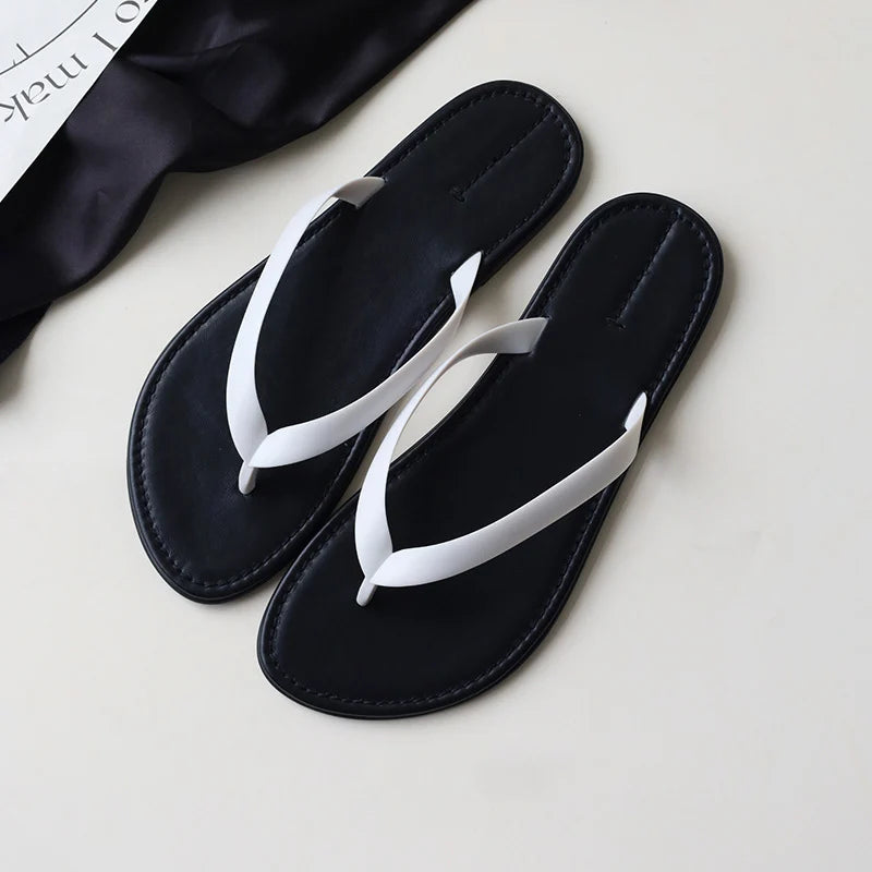 Flip Flops Women Summer Slippers Minimalist Fashion Contrasting Colors Beach Slippers Flat Shoes Girls