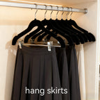 5/10 Pieces of Plastic Velvet-Coated Clothes Hangers, with Movable Strong Clips, Non-Slip and Anti-Fall, Suitable for Hanging Pants, Skirts, Bras, and Camisoles