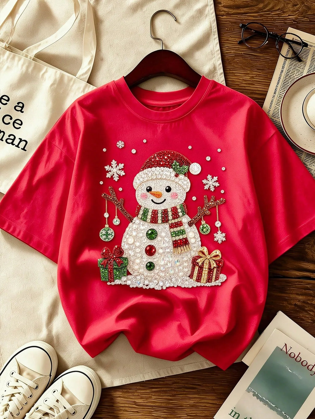 Merry Christmas Santa Claus T Shirts Women Cute Snowflakes Graphic Y2K Tees Pearl Printed Red Hat Sparkly Xmas Gift Tops
