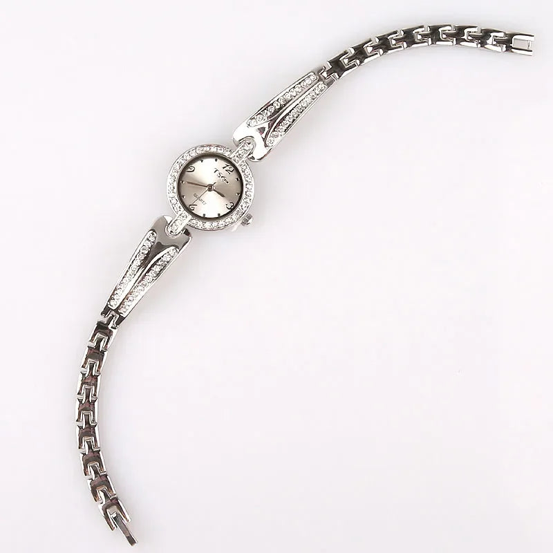 1PCs Classic Vintage Business Women Wristwatch Sliver Quartz Watch Bracelet Watches Party Office Christmas Gifts