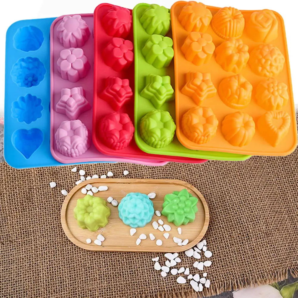 12-Cavity Silicone Flower Molds Non-Stick Jello Mold Baking Pans Ice Cube Trays for Kitchen Making Candy Chocolate Muffin Jelly