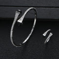 New jerseis Women's Fashion 2 Pcs Bracelet & Ring Set مجموعات المجوهرات Resin Simple Design Gold Open Cuff Bangle Jewelry Set