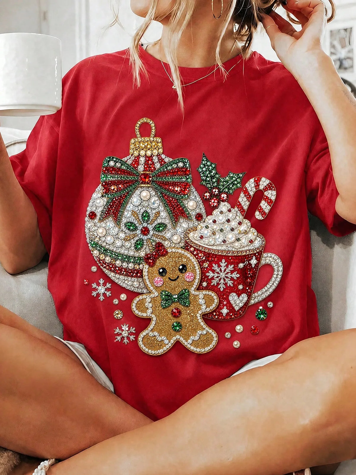 Merry Christmas Santa Claus T Shirts Women Cute Snowflakes Graphic Y2K Tees Pearl Printed Red Hat Sparkly Xmas Gift Tops