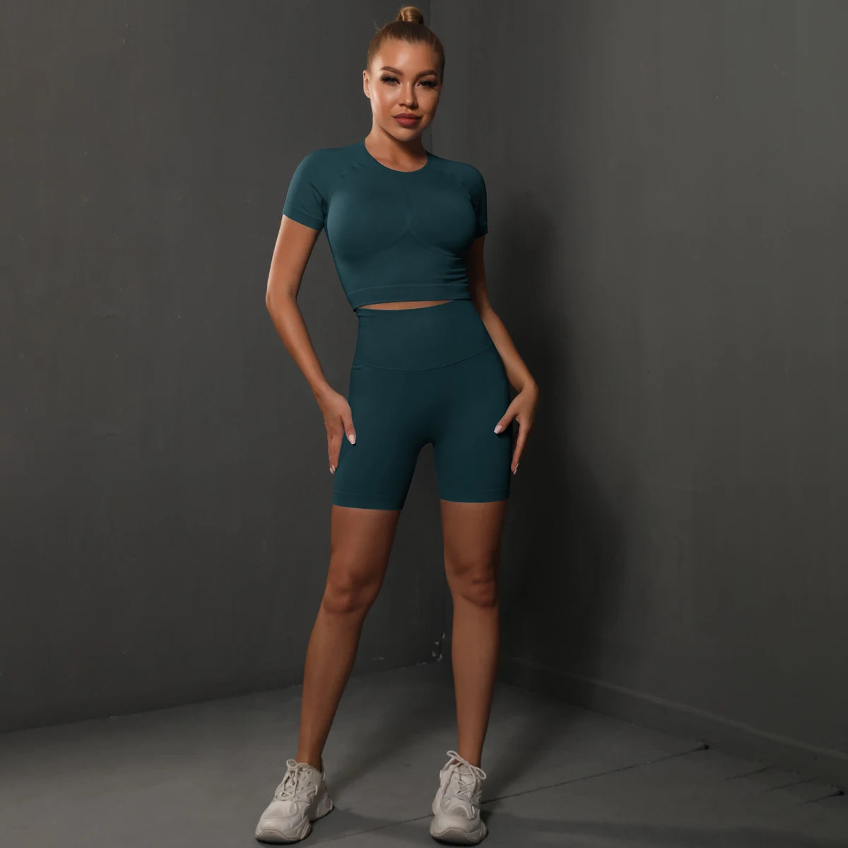 Summer Women Seamless Yoga Set Fitness Sportswear Workout Tracksuit Short Sleeve Crop Top High Waist Shorts Set Gym Clothing