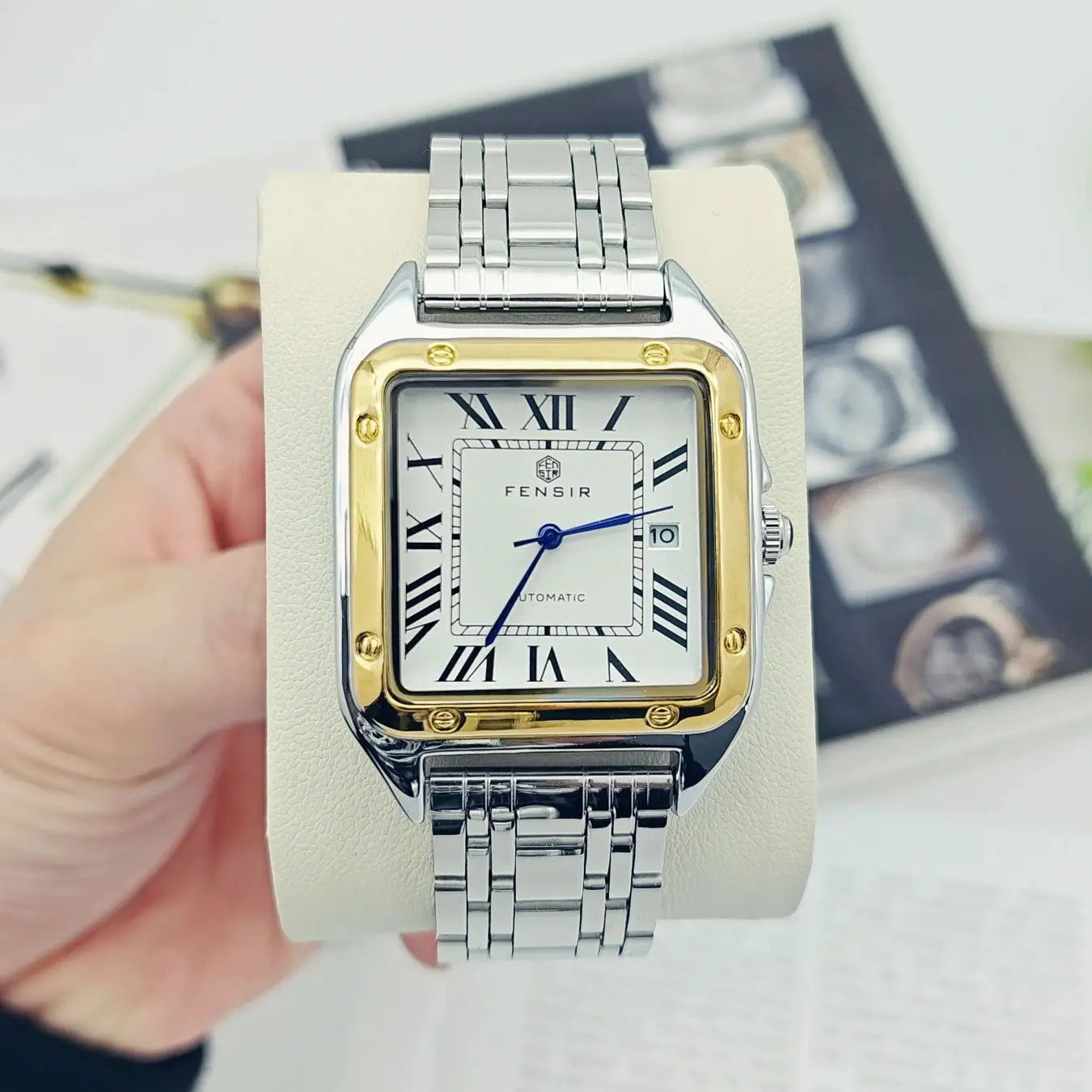 New Square-Shaped Men's Watch, Fashionable, Business Casual, Versatile and Stylish, Suitable for Various Occasions, the First Choice for Giving as a Valentine's Day Gift to Your Boyfriend