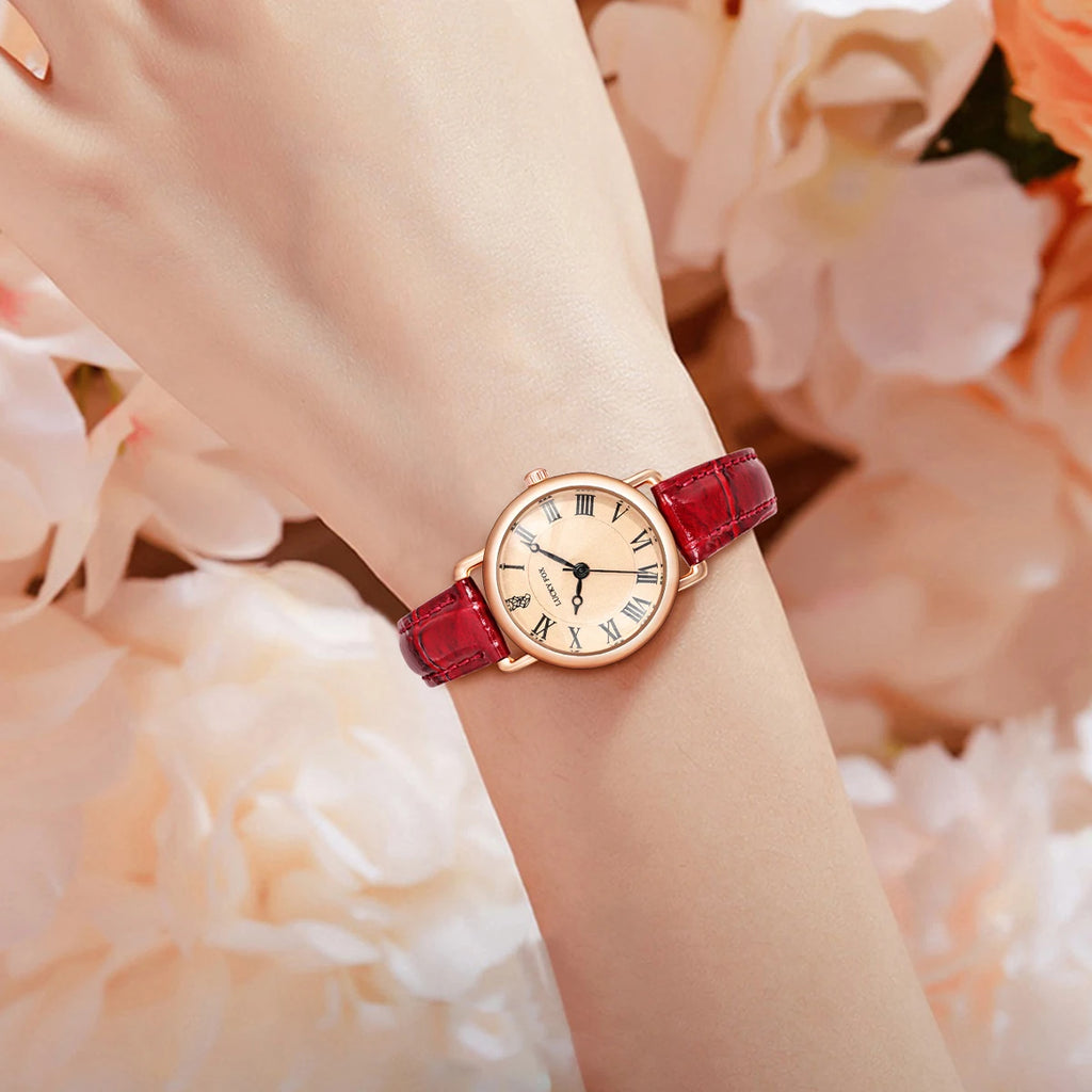 Fashion ladies' watch set gift box small square quartz watch trend Valentine's Day gift wristwatch
