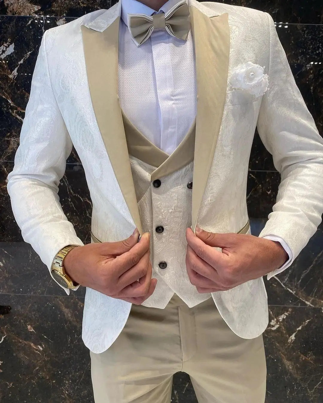 Father And Son Men Suits Groom Tuxedos 3 Pieces Cream White Floral Pattern Slim Fit Cocktail Party Business Suits Custom Made